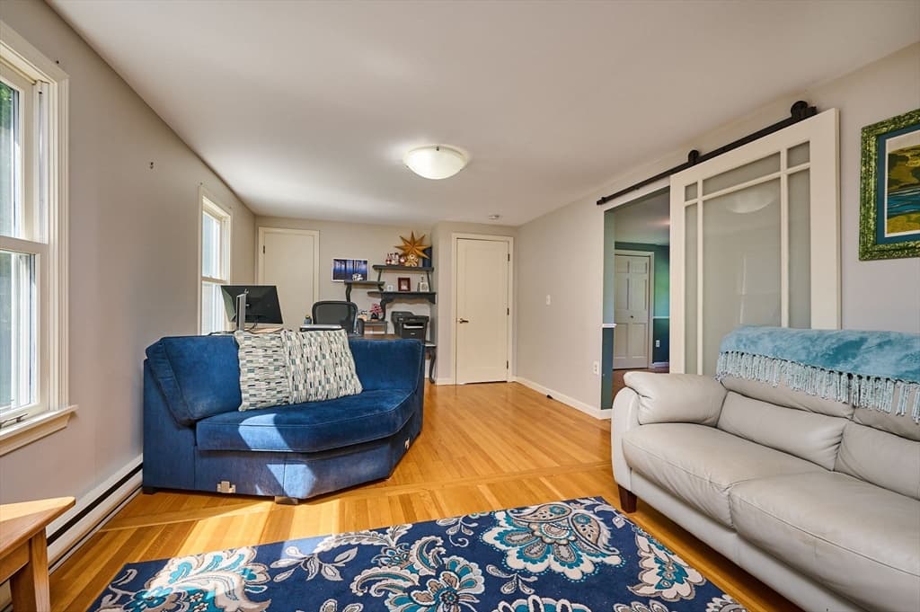 Casa em Bernardston — foto 6