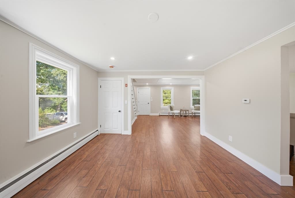 Casa em Uxbridge — foto 5