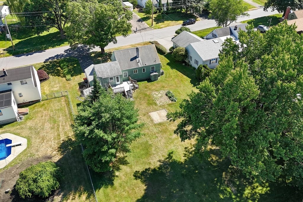 Casa em South Hadley — foto 2