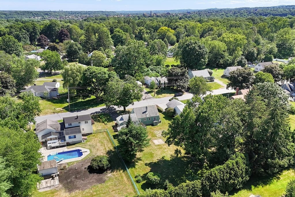 Casa em South Hadley — foto 9