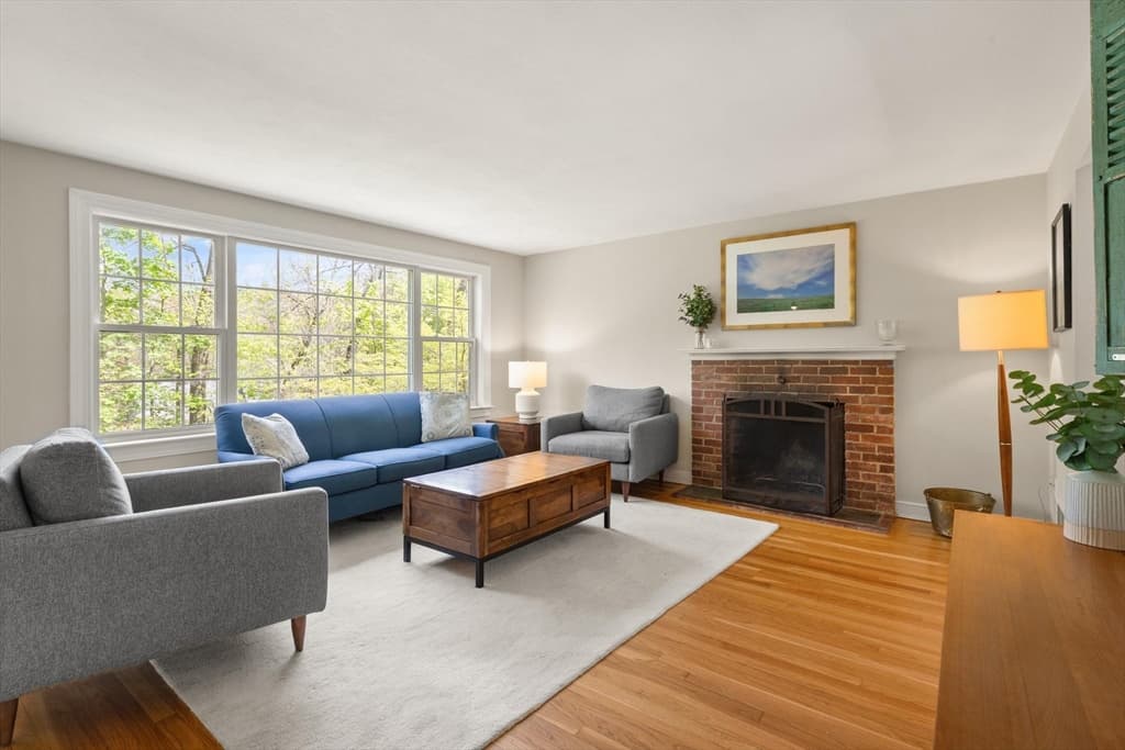 Casa em Sudbury — foto 4