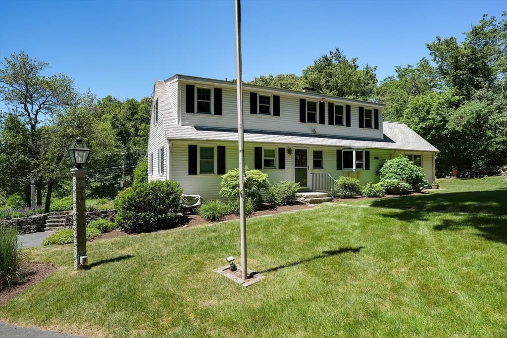 Casa em Northborough — foto 6