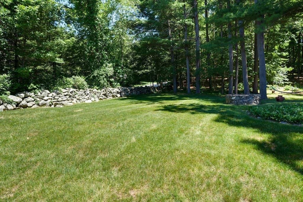Casa em Northborough — foto 9