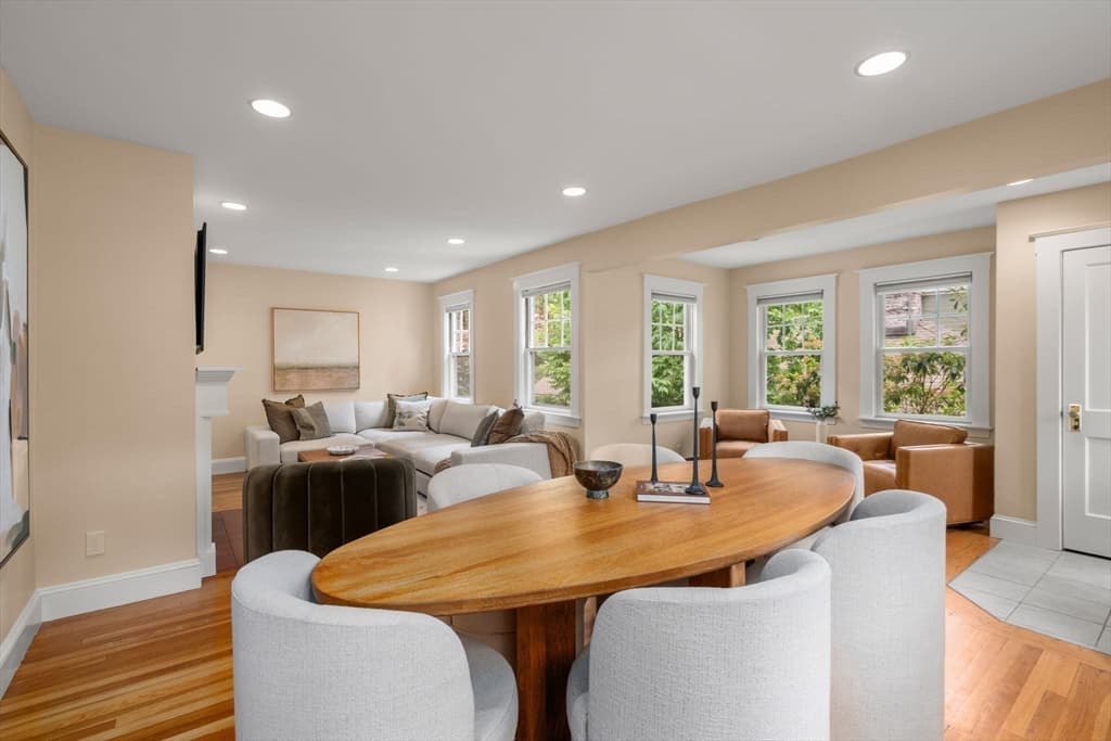 Casa em Needham — foto 6