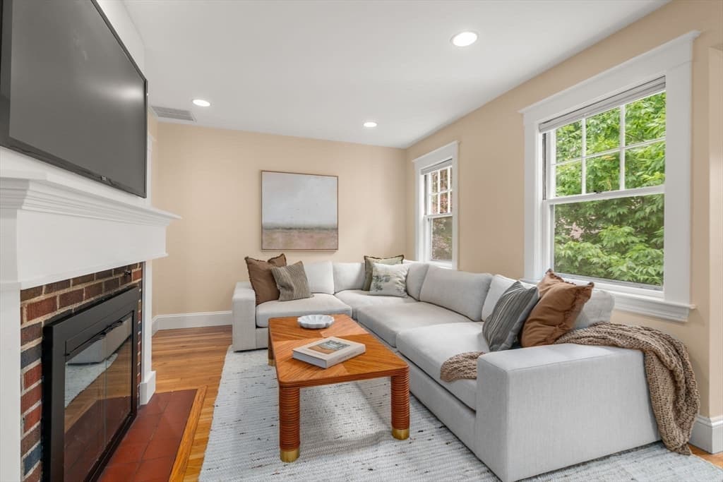 Casa em Needham — foto 8