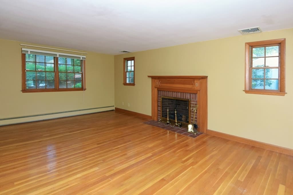 Casa em Peabody — foto 3