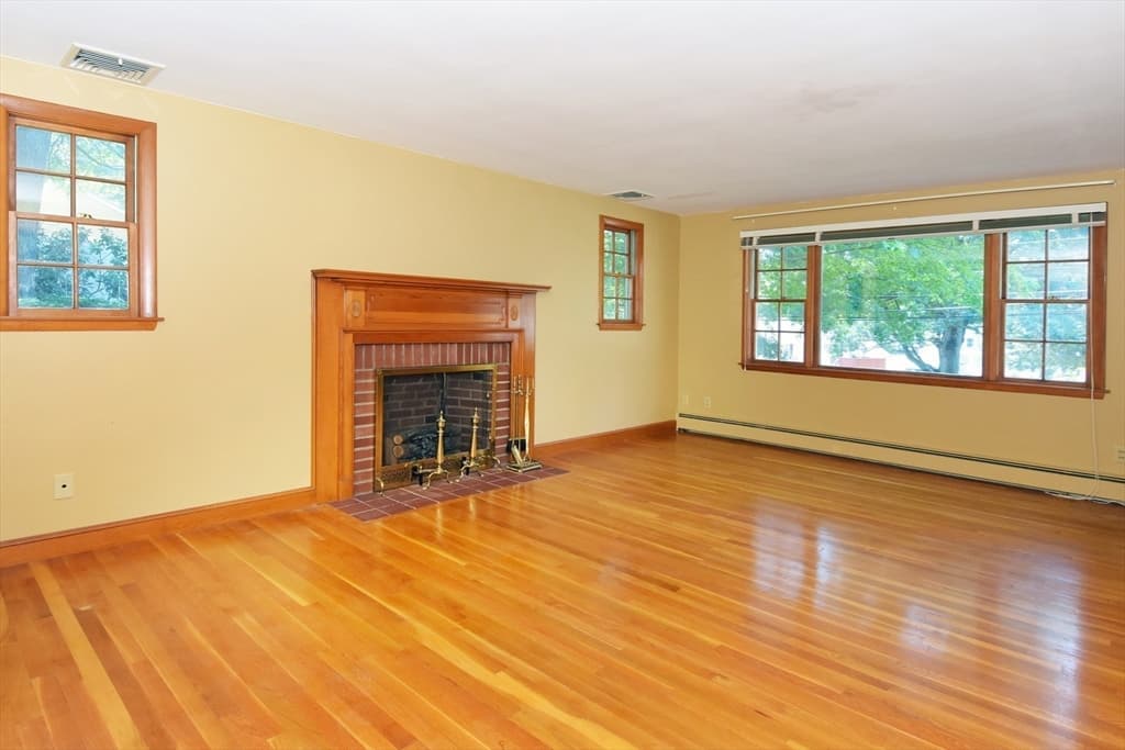 Casa em Peabody — foto 4