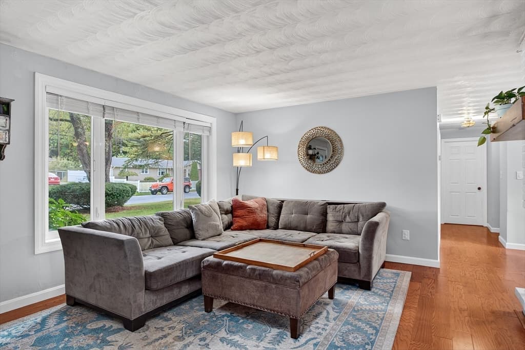 Casa em Framingham — foto 4
