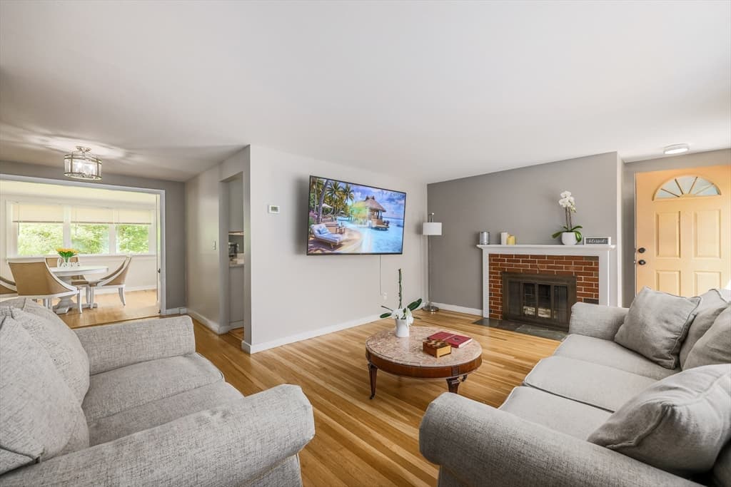 Casa em Framingham — foto 4