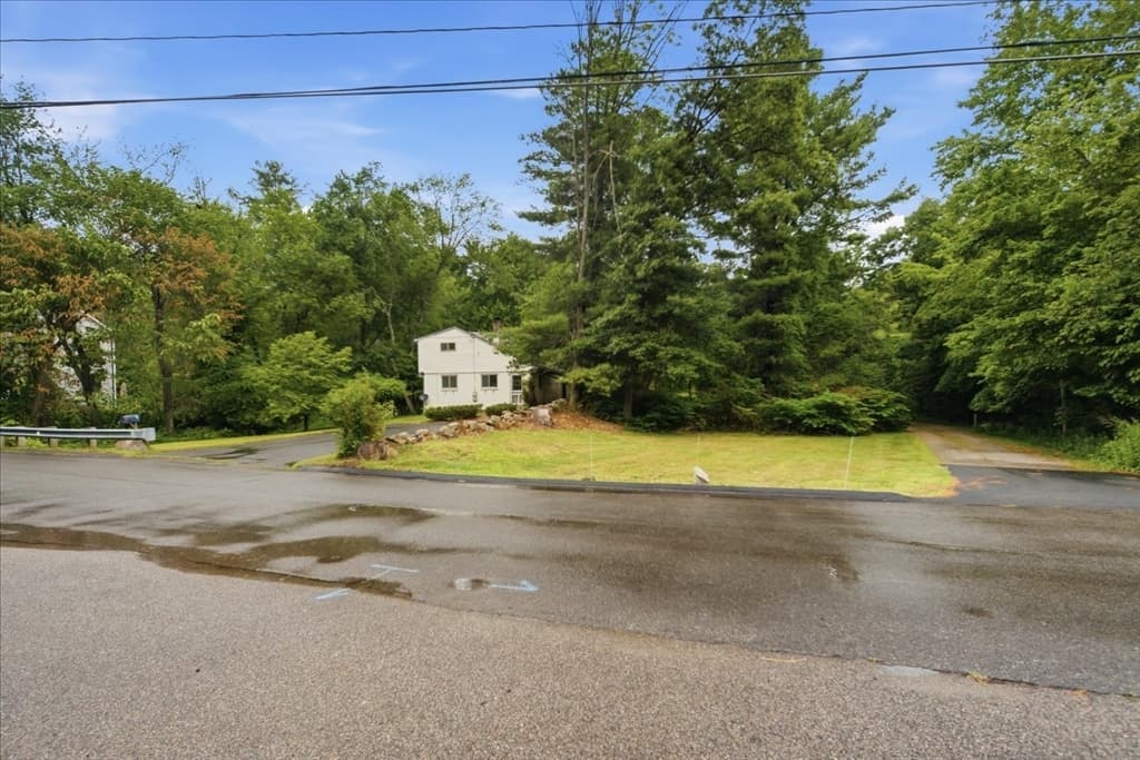 Casa em Holliston — foto 3