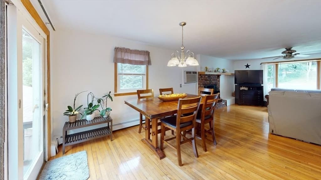 Casa em Attleboro — foto 7