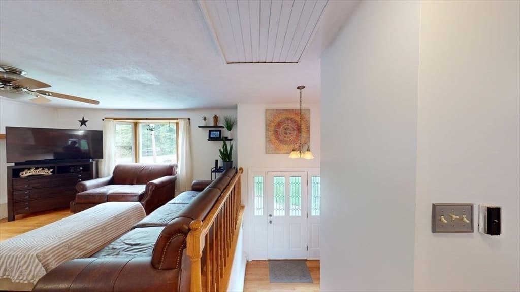 Casa em Attleboro — foto 4