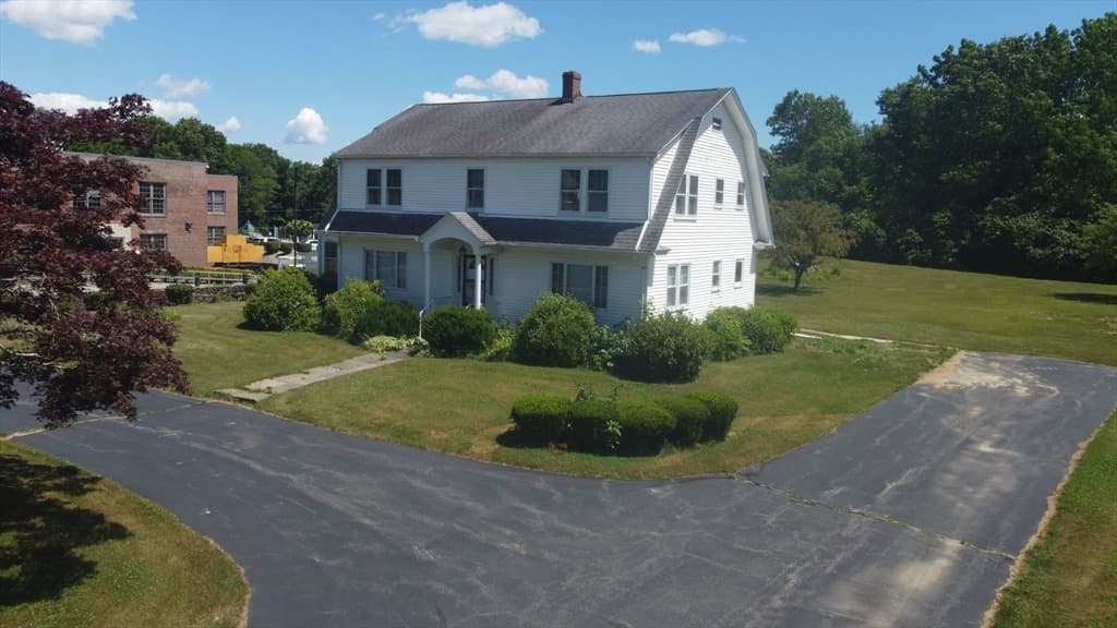 Casa em Dudley — foto 4