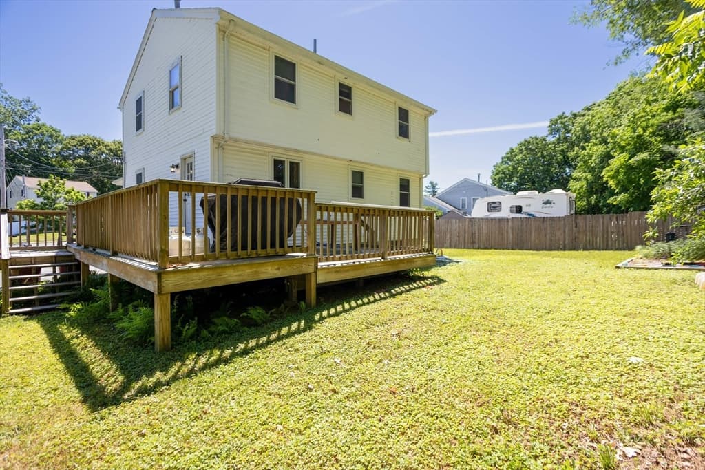 Casa em Middleboro — foto 6