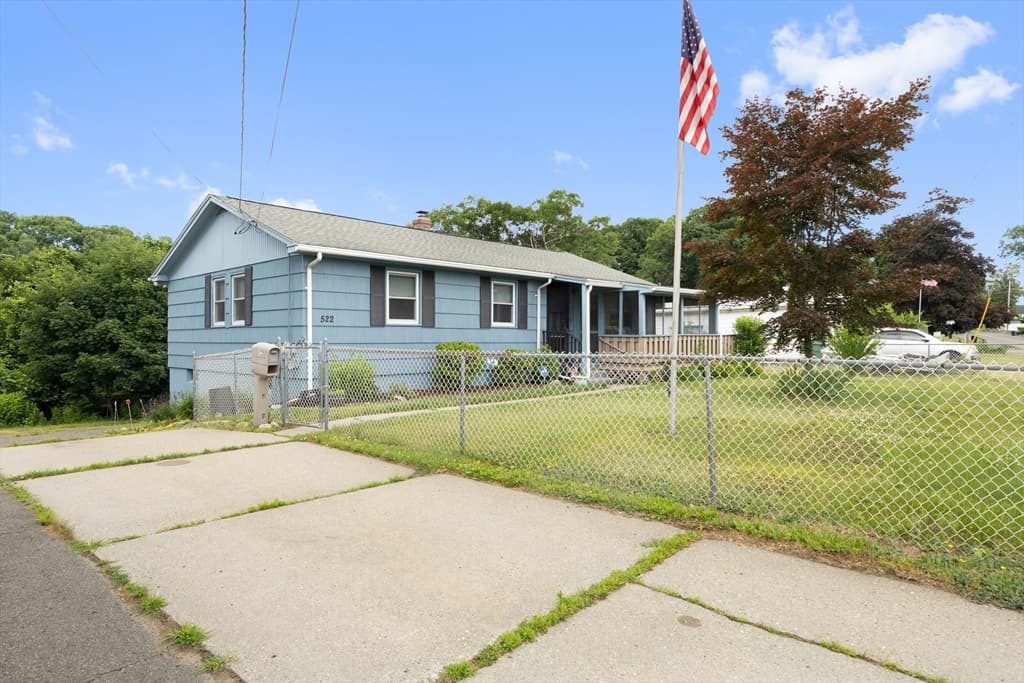 Casa em Chicopee — foto 5