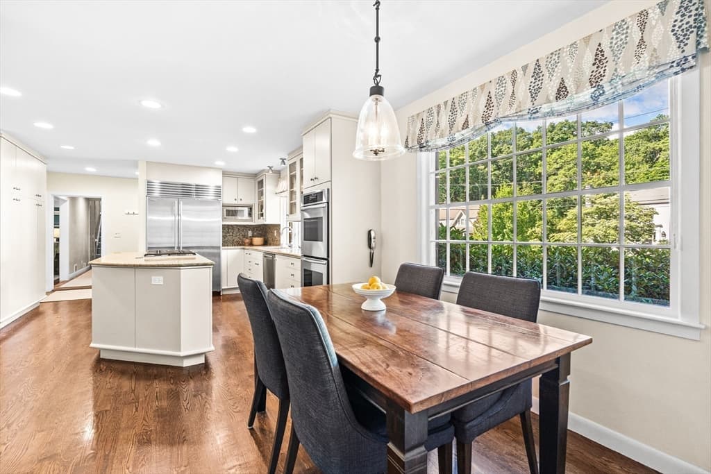 Casa em Wellesley — foto 7