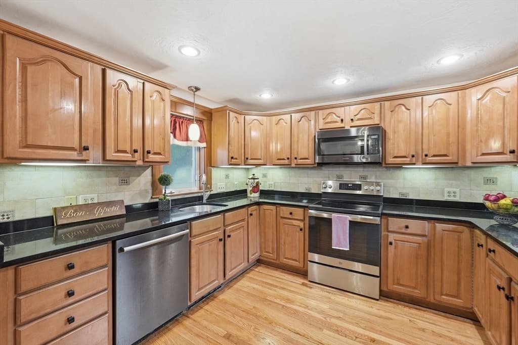 Casa em Boylston — foto 8