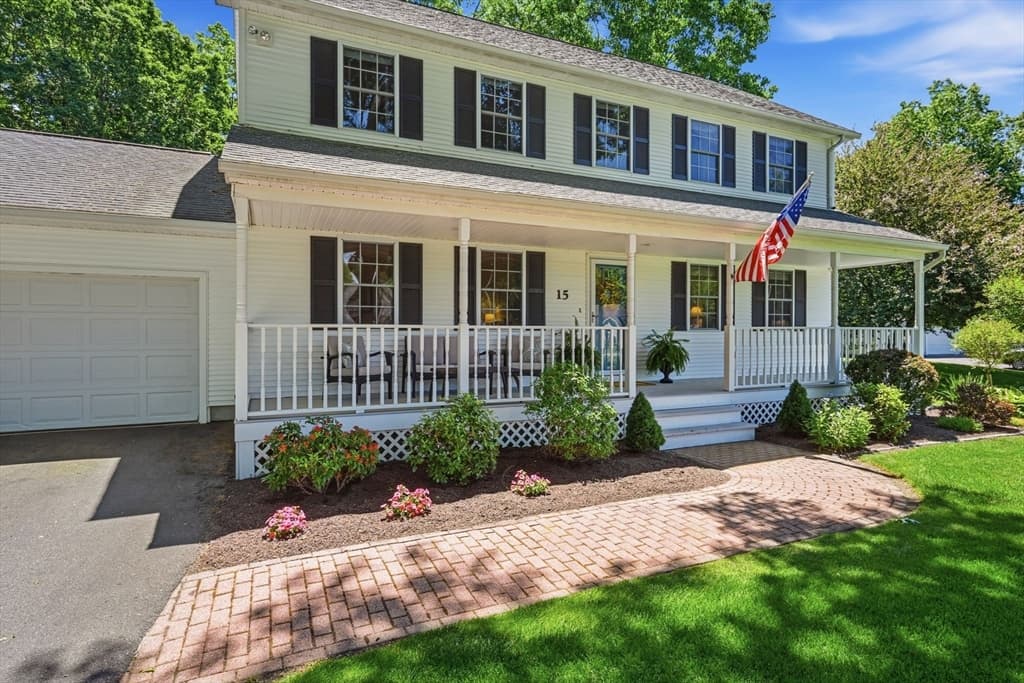 Casa em Belchertown — foto 2