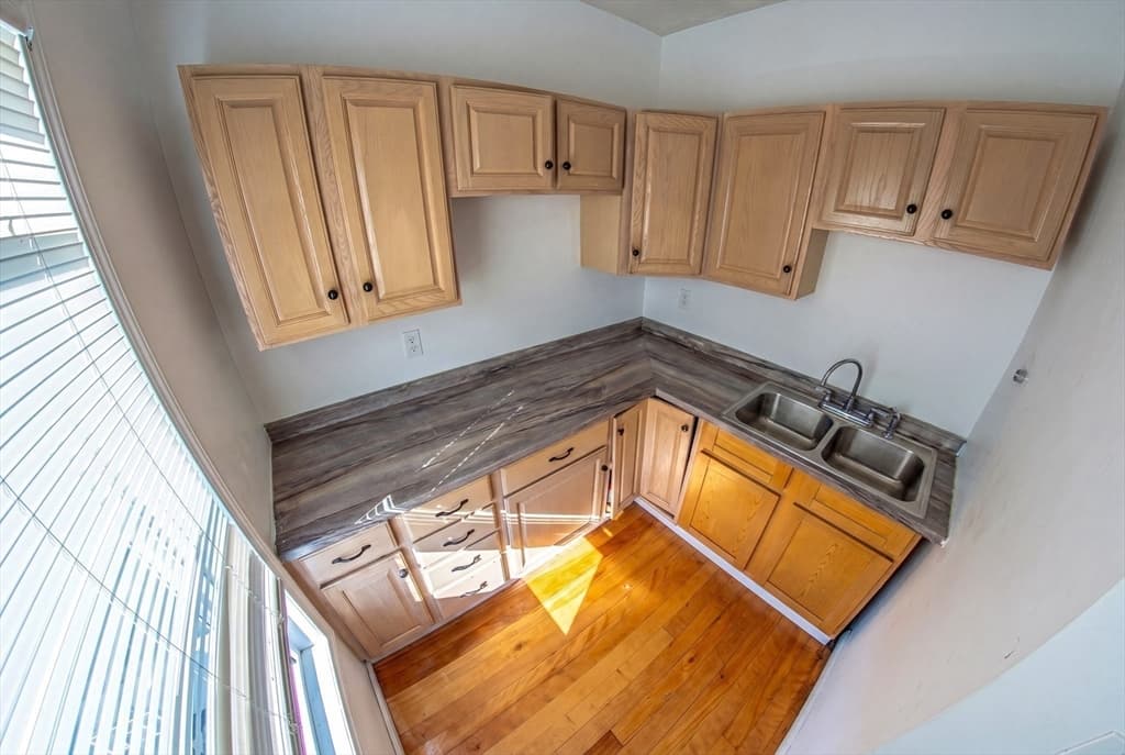 Multi-família em Worcester — foto 7