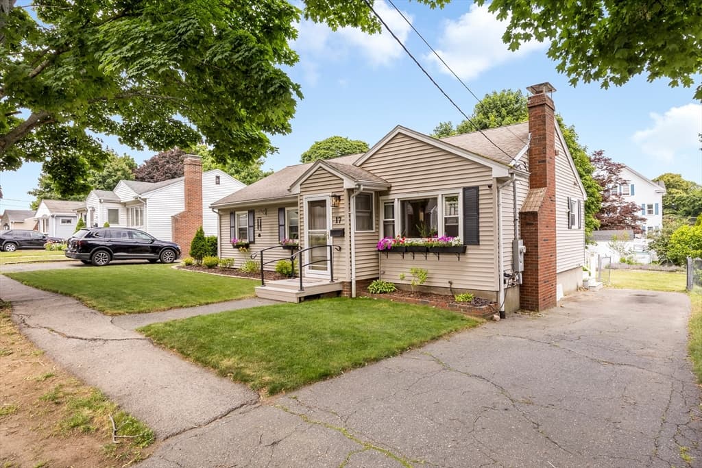 Casa em Peabody — foto 2