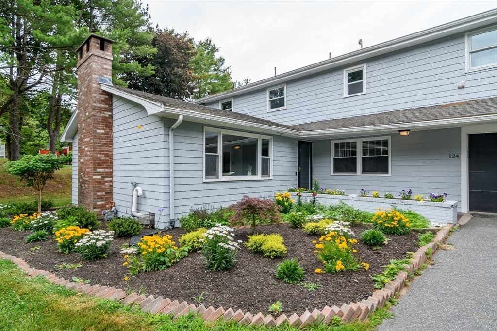 Casa em Natick — foto 6