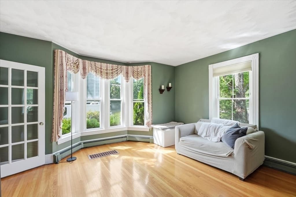 Casa em North Attleboro — foto 4