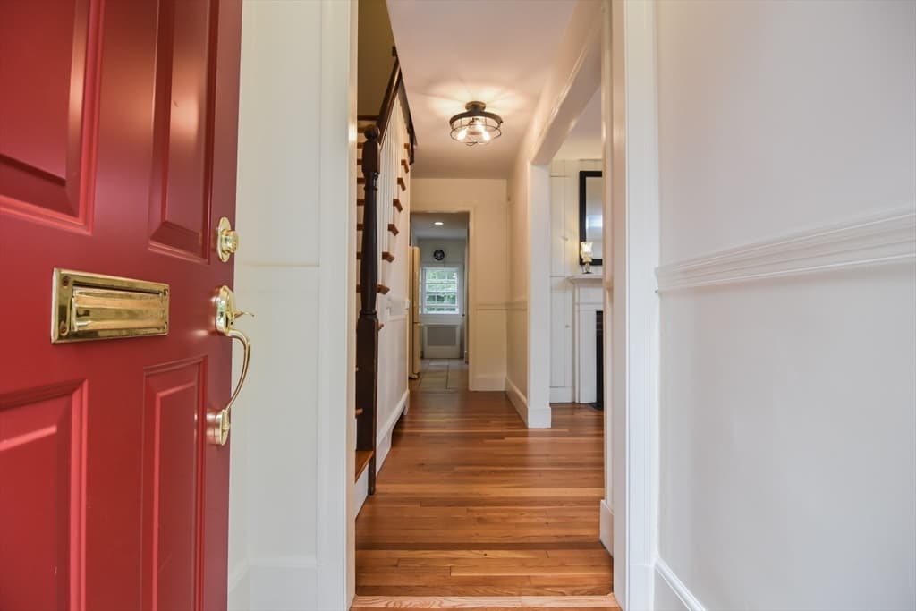 Casa em Stoneham — foto 4