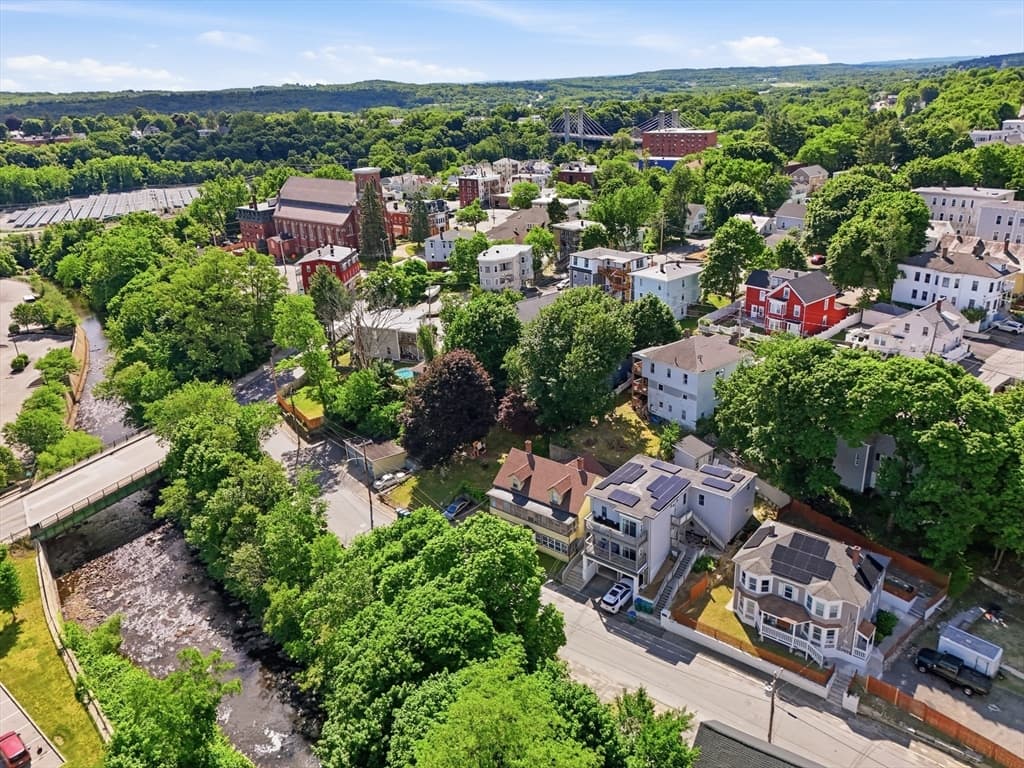 Multi-família em Fitchburg — foto 5
