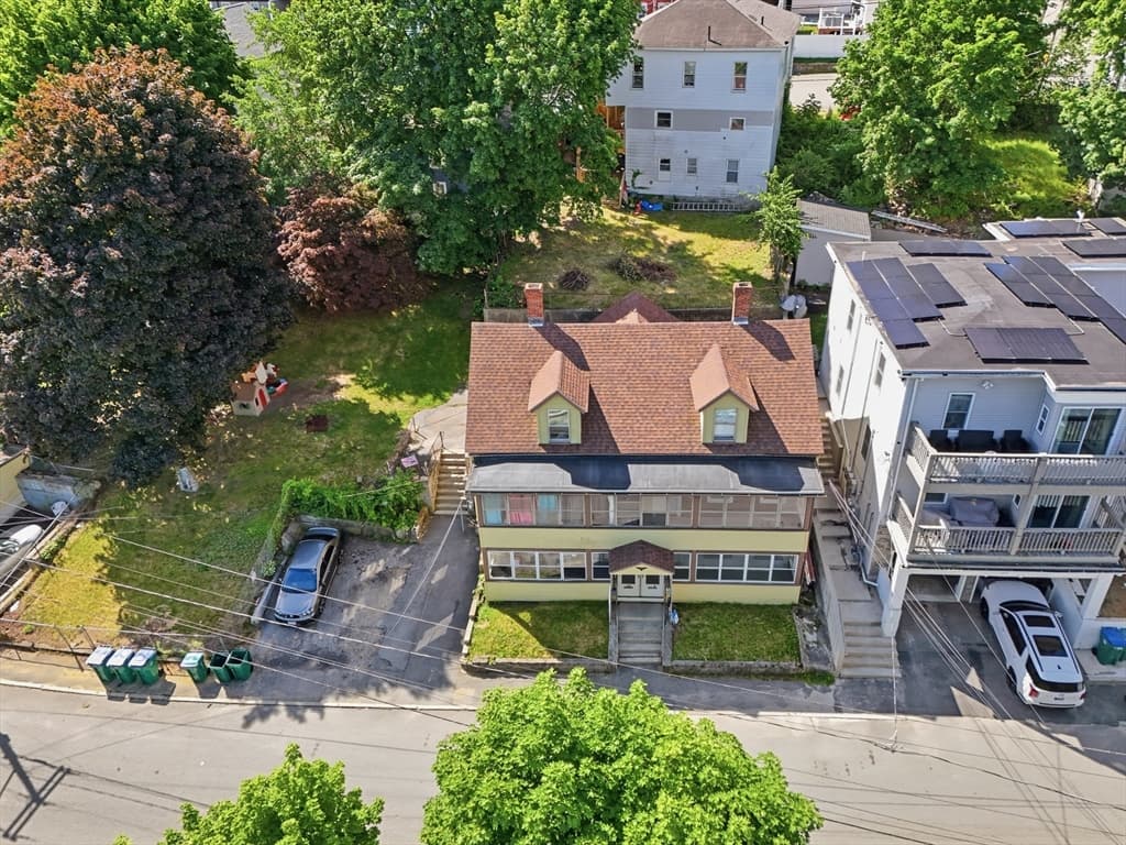 Multi-família em Fitchburg — foto 9