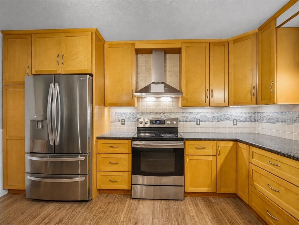 Multi-família em Woburn — foto 4