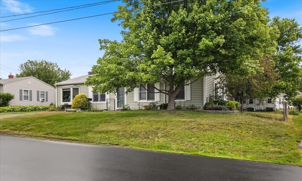 Casa em Haverhill — foto 2
