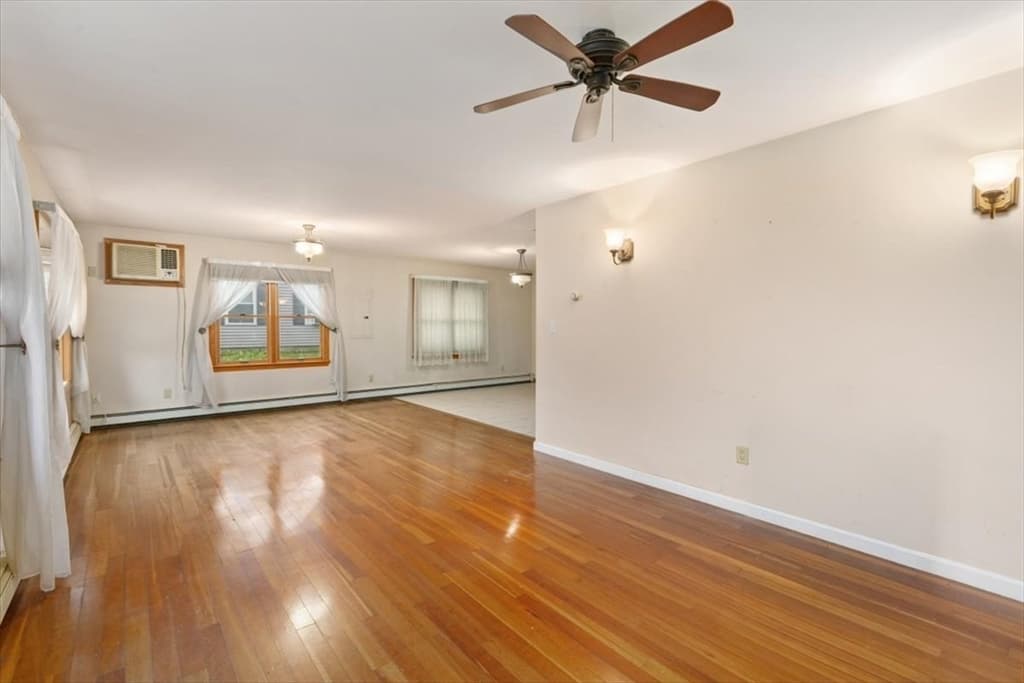 Casa em Haverhill — foto 5