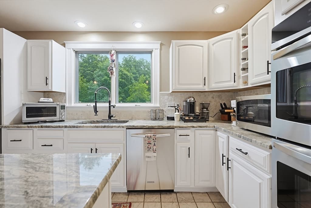 Casa em Plainville — foto 8