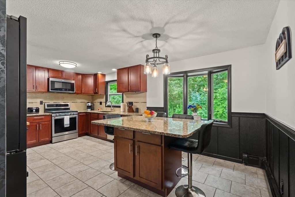 Casa em Ludlow — foto 6