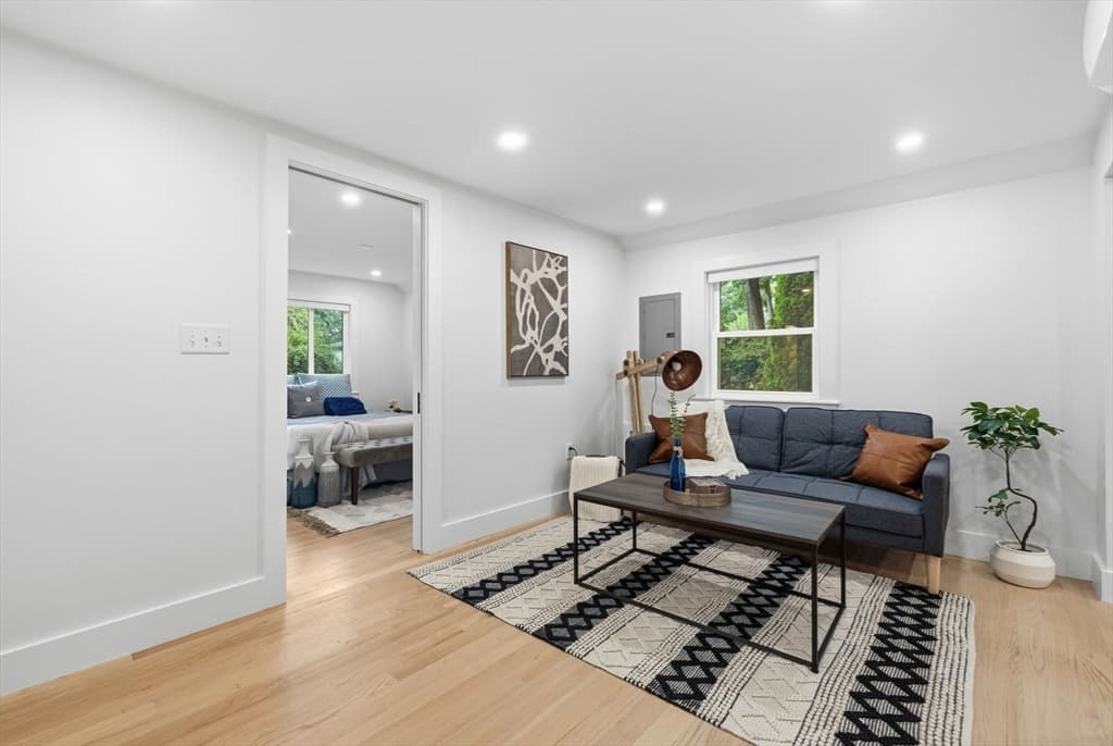 Casa em Medford — foto 9