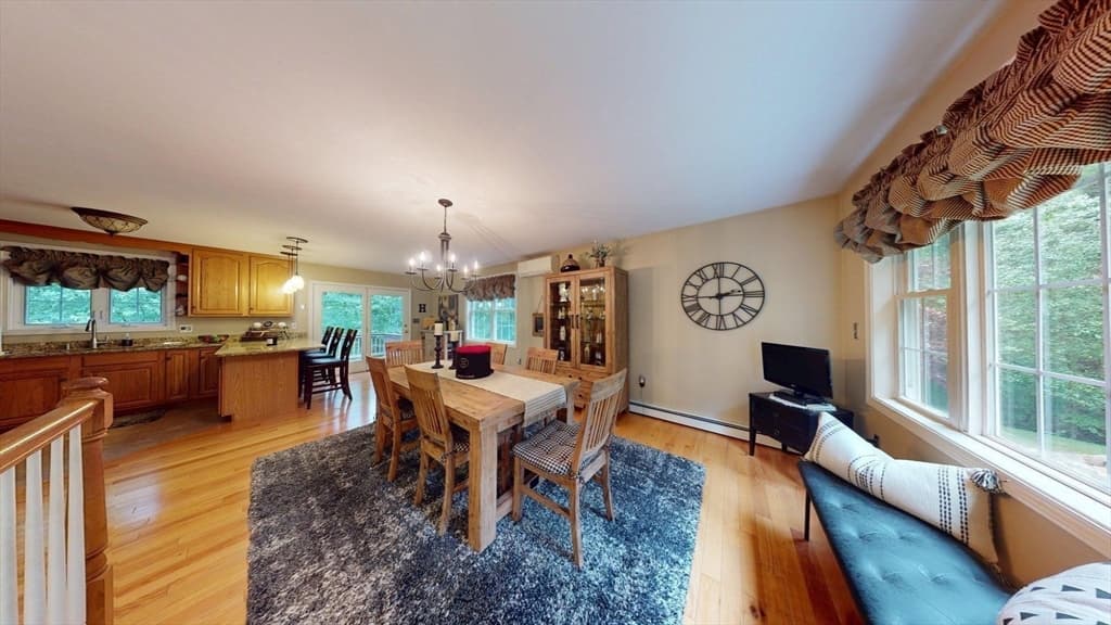 Casa em Middleboro — foto 9