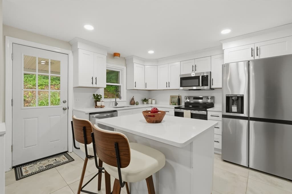 Casa em Millbury — foto 6