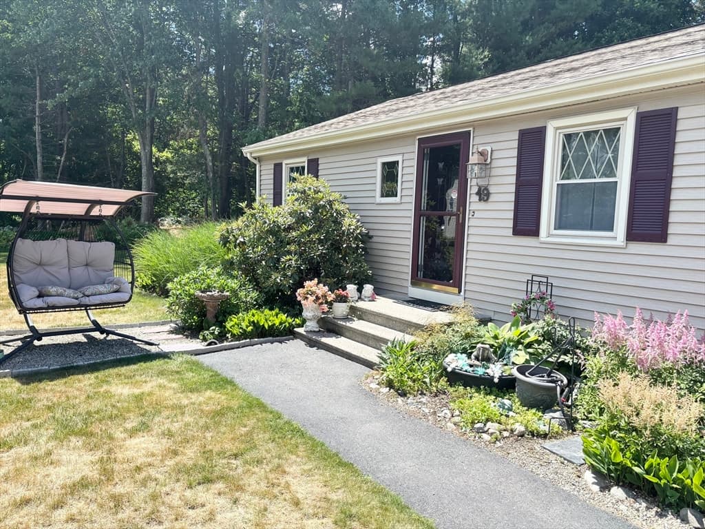 Casa em Attleboro — foto 2