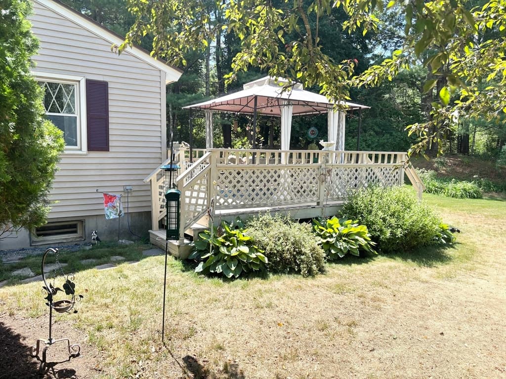Casa em Attleboro — foto 6