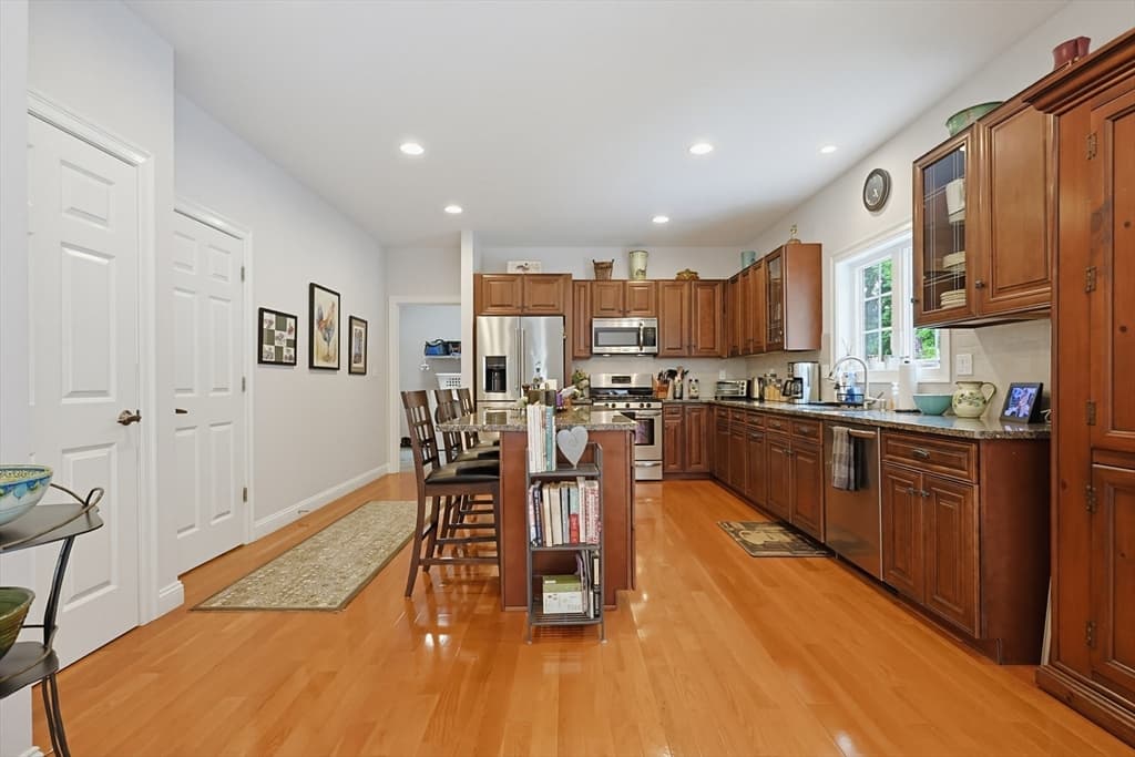 Casa em Framingham — foto 5