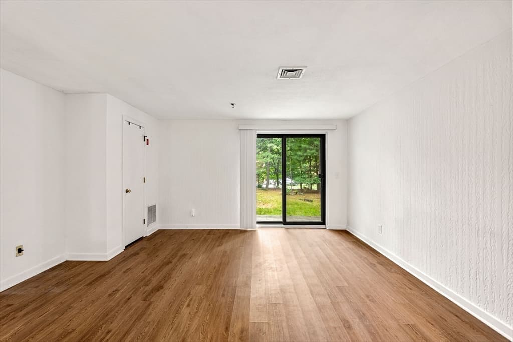 Condomínio em Haverhill — foto 2