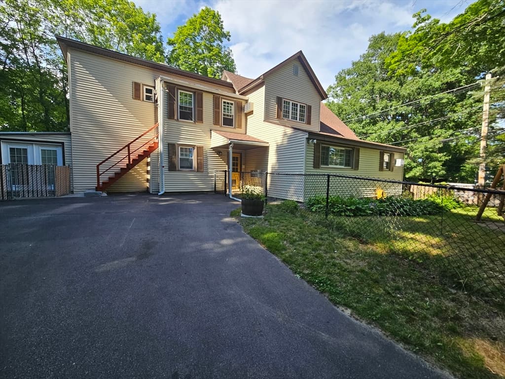 Multi-família em Worcester