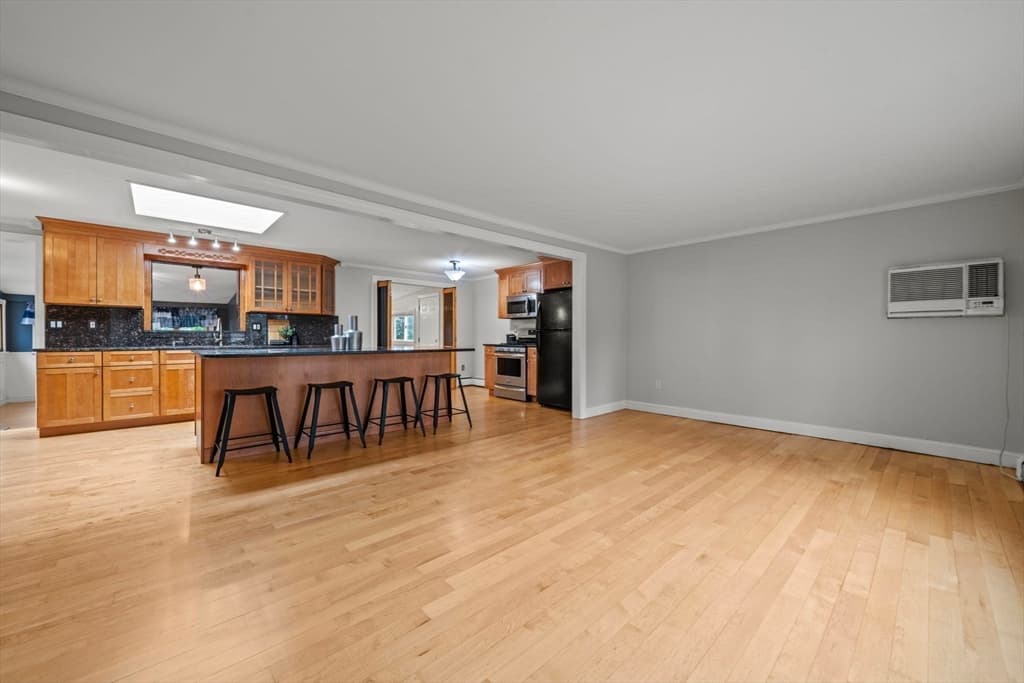 Multi-família em Saugus — foto 3