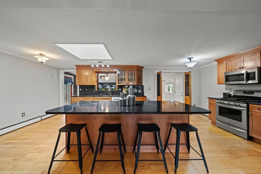 Multi-família em Saugus — foto 8
