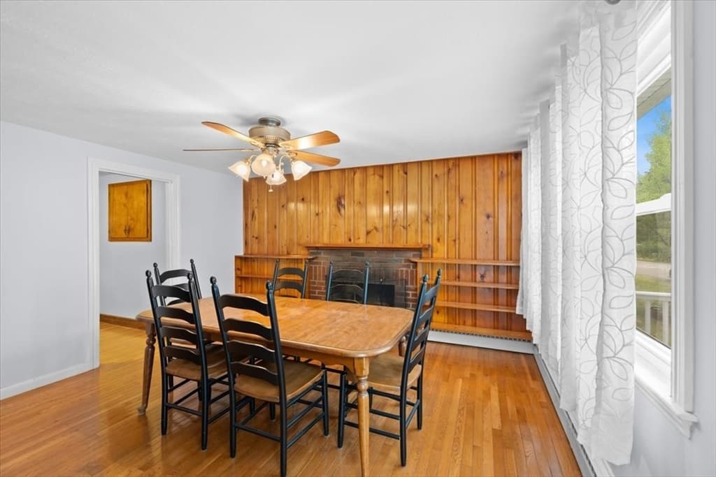 Casa em Foxboro — foto 3