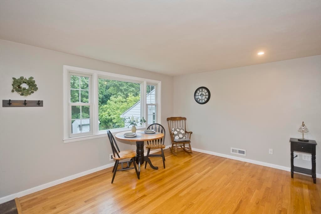Casa em West Springfield — foto 8