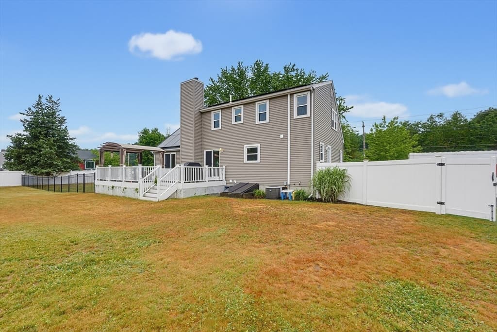 Casa em Plainville — foto 4
