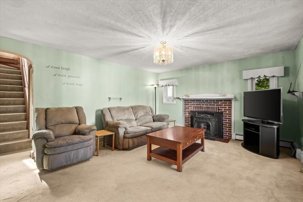 Casa em North Attleboro — foto 6