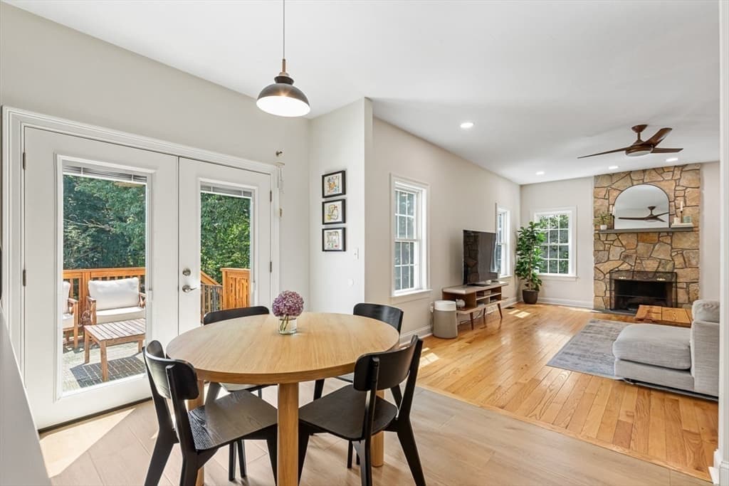 Casa em North Attleboro — foto 9