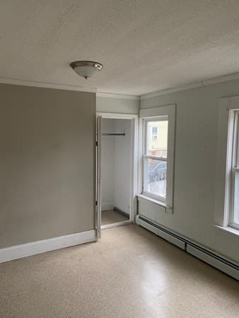 Multi-família em Lowell — foto 8